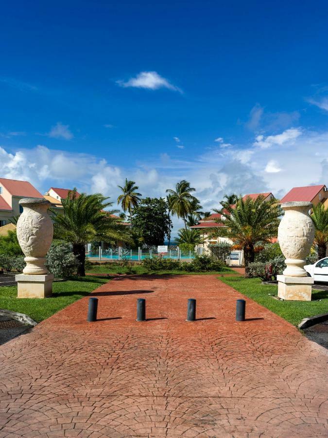 Pop'S Appartements Residence Marisol Au Bord De La Mer Ле-Гозьє Екстер'єр фото